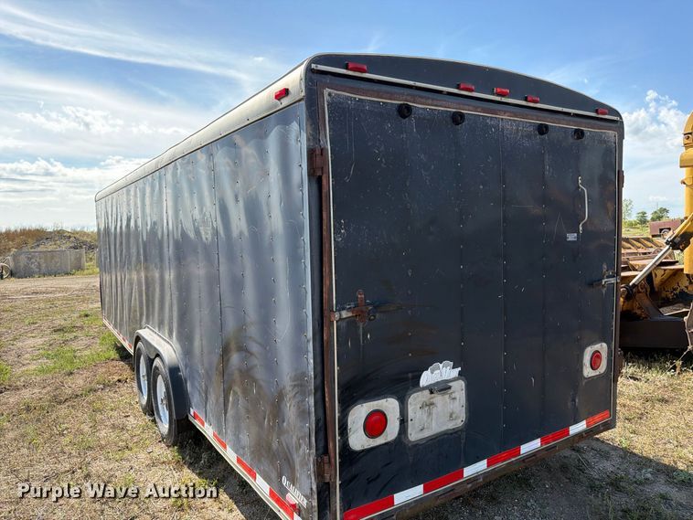 image for item FJ0519 1997 Cargo Mate enclosed cargo trailer