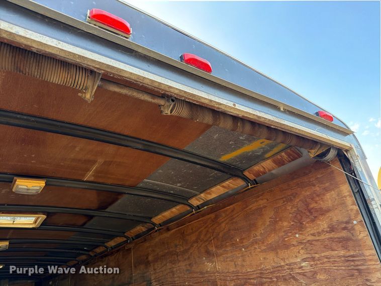 image for item FJ0519 1997 Cargo Mate enclosed cargo trailer
