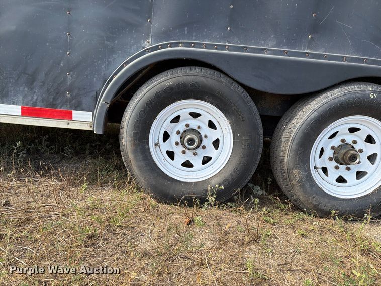 image for item FJ0519 1997 Cargo Mate enclosed cargo trailer