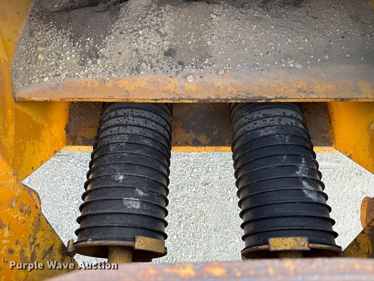 image for item FJ0520 1971 Caterpillar D9G dozer