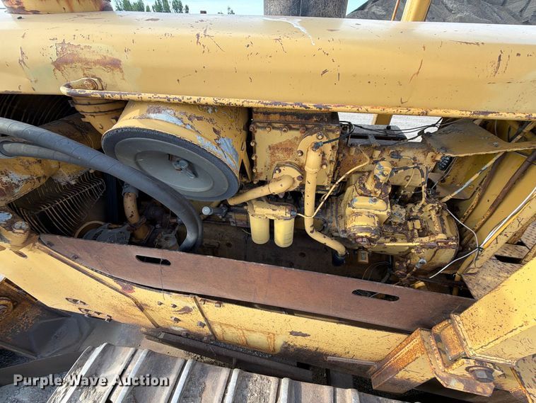 image for item FJ0520 1971 Caterpillar D9G dozer