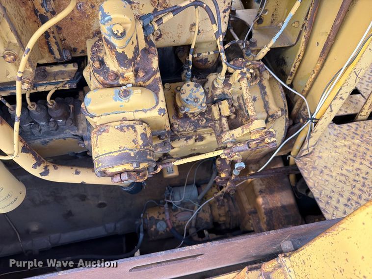 image for item FJ0520 1971 Caterpillar D9G dozer
