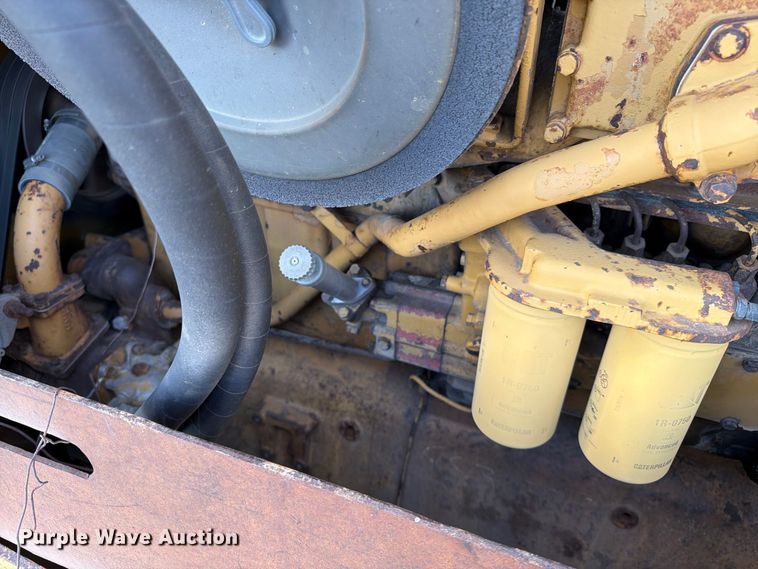 image for item FJ0520 1971 Caterpillar D9G dozer