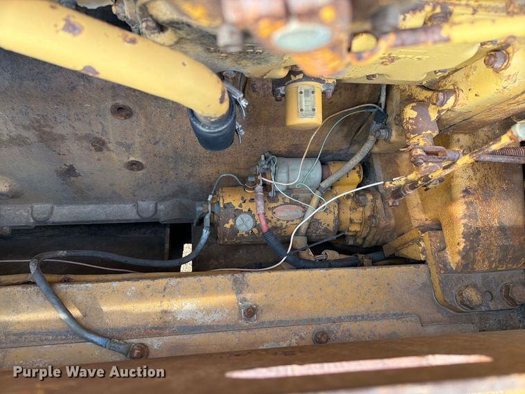 image for item FJ0520 1971 Caterpillar D9G dozer