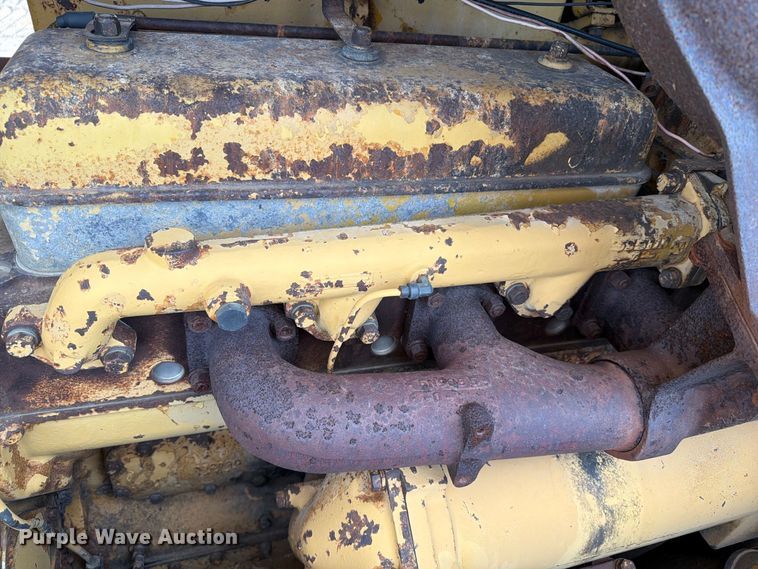 image for item FJ0520 1971 Caterpillar D9G dozer