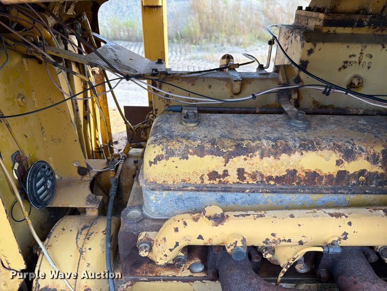 image for item FJ0520 1971 Caterpillar D9G dozer