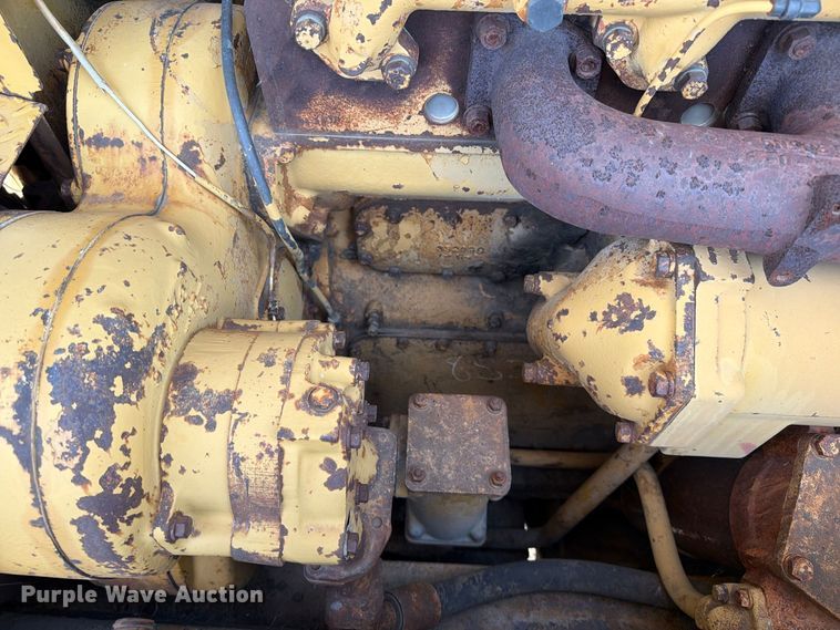 image for item FJ0520 1971 Caterpillar D9G dozer