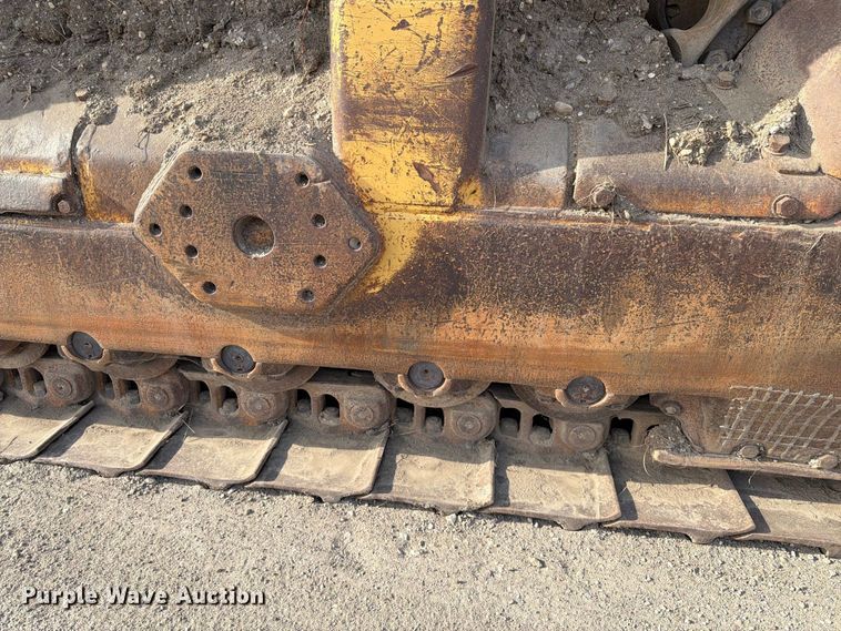image for item FJ0520 1971 Caterpillar D9G dozer