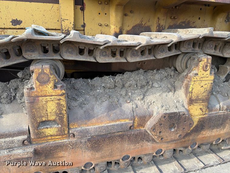 image for item FJ0520 1971 Caterpillar D9G dozer
