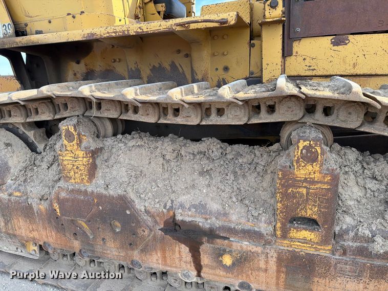 image for item FJ0520 1971 Caterpillar D9G dozer