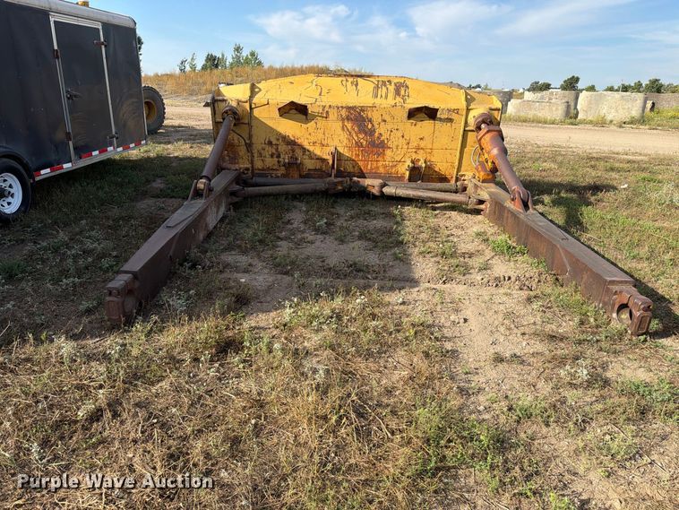 image for item FJ0520 1971 Caterpillar D9G dozer