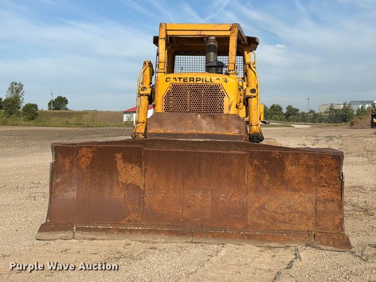 image for item FJ0521 1972 Caterpillar D8H dozer