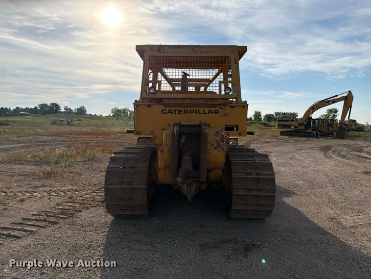 image for item FJ0521 1972 Caterpillar D8H dozer