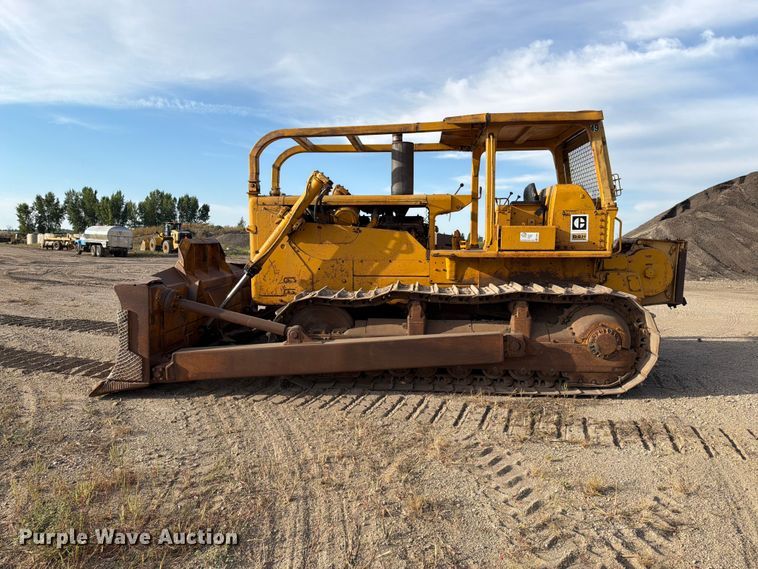 image for item FJ0521 1972 Caterpillar D8H dozer