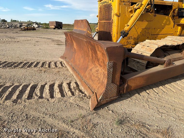 image for item FJ0521 1972 Caterpillar D8H dozer