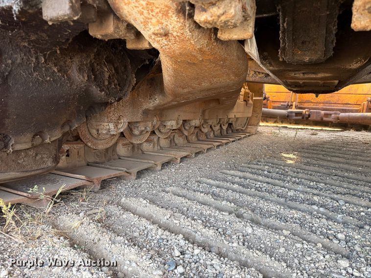 image for item FJ0521 1972 Caterpillar D8H dozer