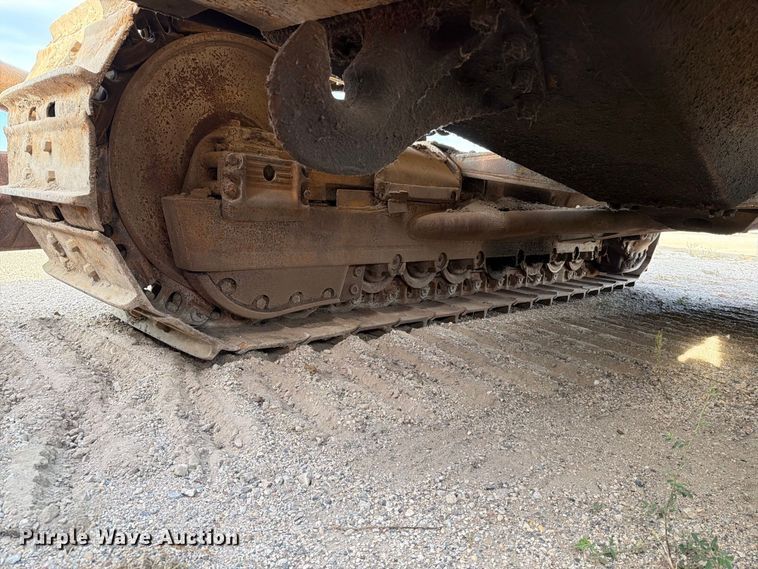 image for item FJ0521 1972 Caterpillar D8H dozer