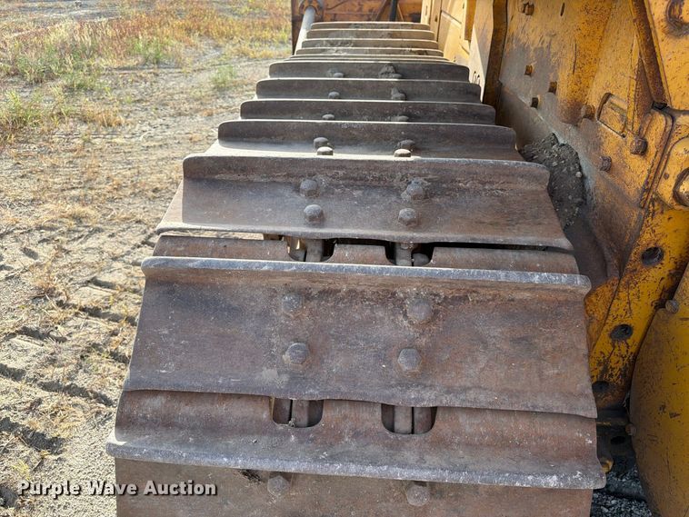 image for item FJ0521 1972 Caterpillar D8H dozer