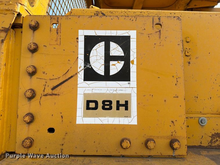 image for item FJ0521 1972 Caterpillar D8H dozer