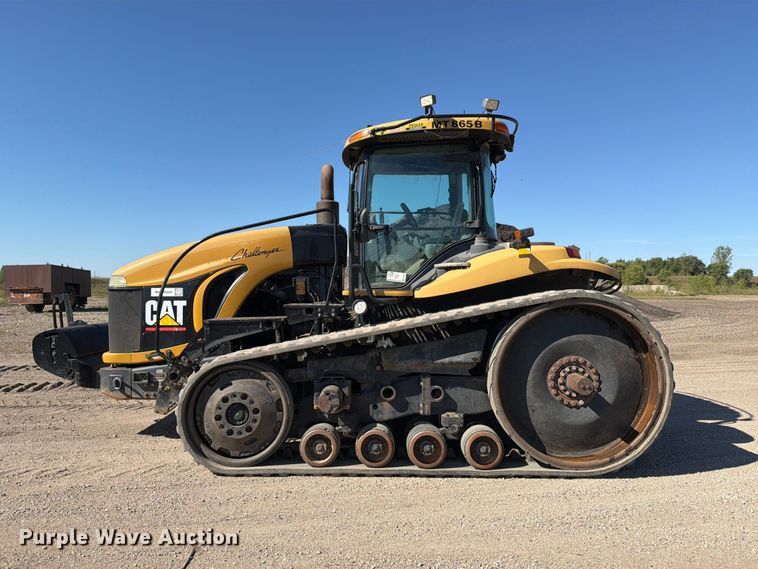 image for item FJ0523 2006 Caterpillar Challenger MT865B tractor