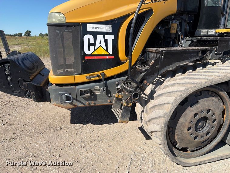 image for item FJ0523 2006 Caterpillar Challenger MT865B tractor
