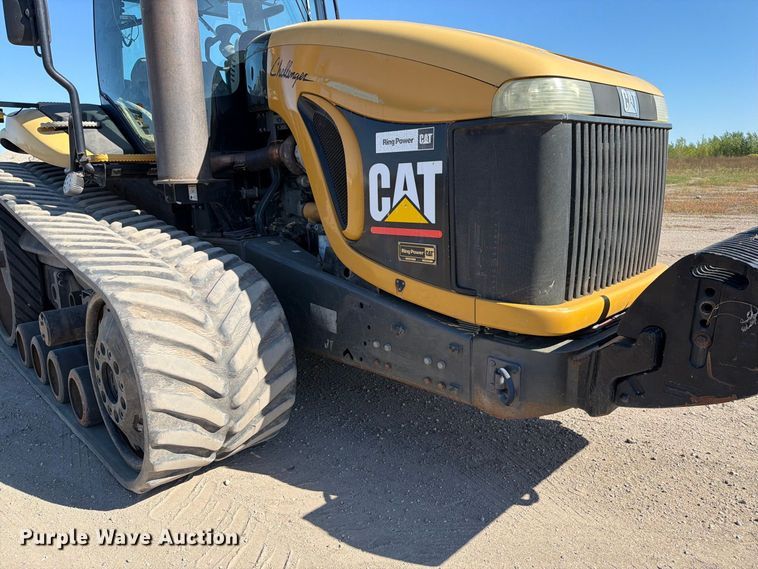 image for item FJ0523 2006 Caterpillar Challenger MT865B tractor
