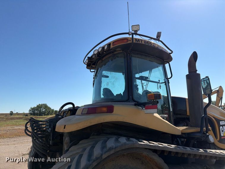 image for item FJ0523 2006 Caterpillar Challenger MT865B tractor