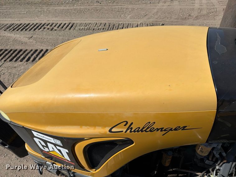 image for item FJ0523 2006 Caterpillar Challenger MT865B tractor