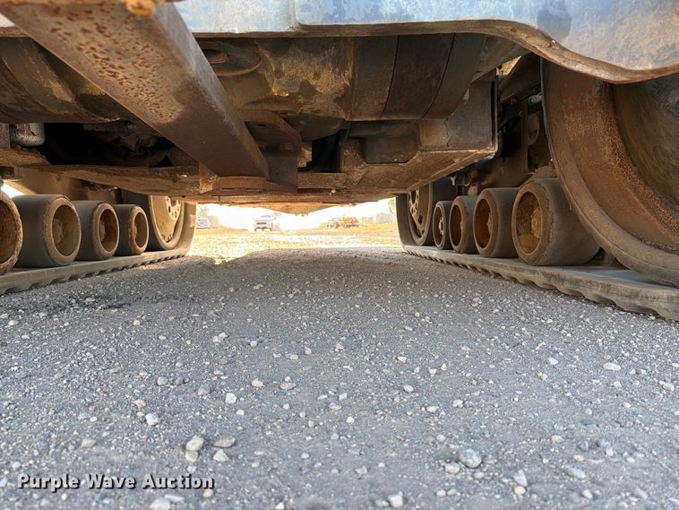 image for item FJ0523 2006 Caterpillar Challenger MT865B tractor