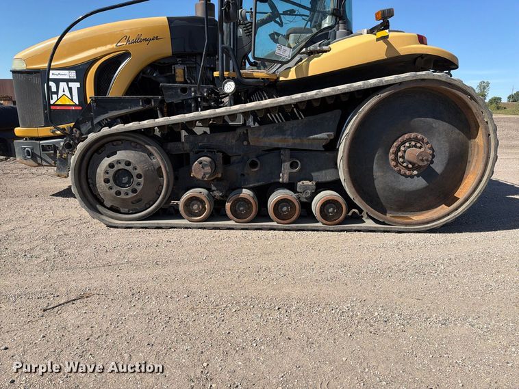 image for item FJ0523 2006 Caterpillar Challenger MT865B tractor