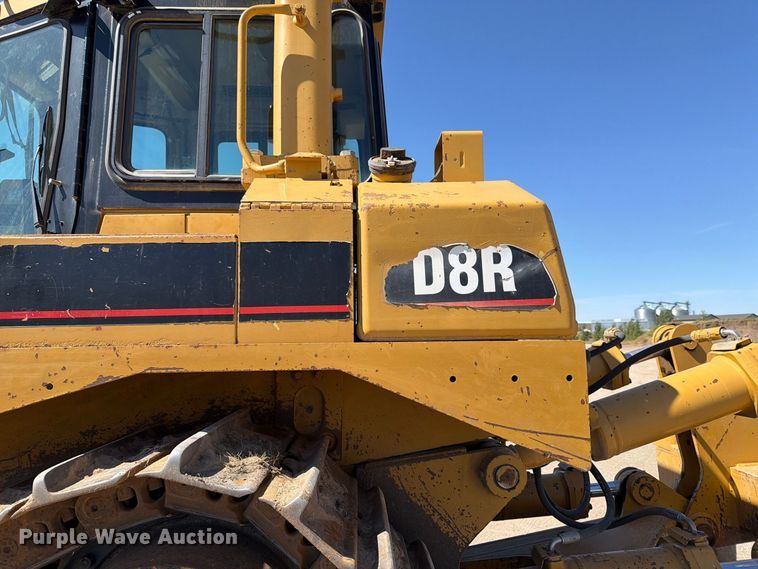 image for item FJ0524 1997 Caterpillar D8R dozer