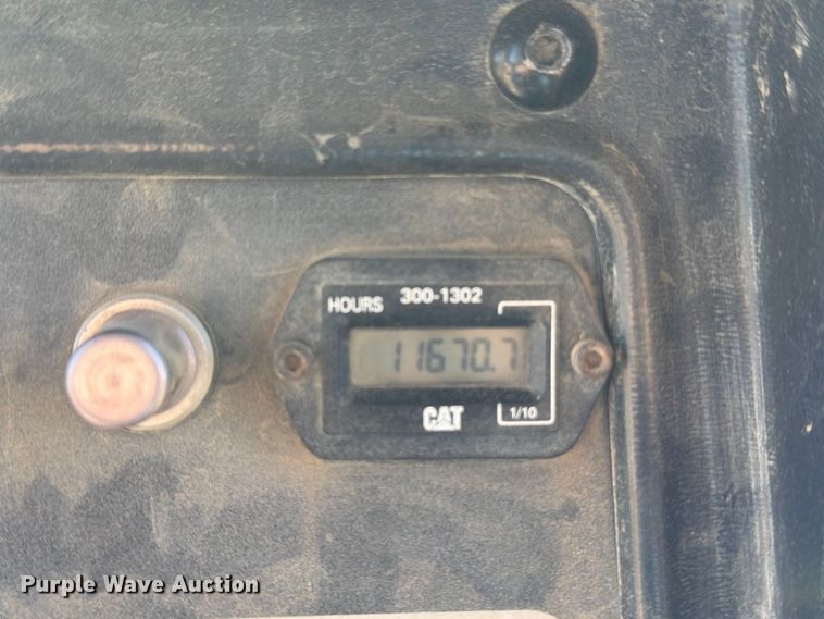 image for item FJ0524 1997 Caterpillar D8R dozer