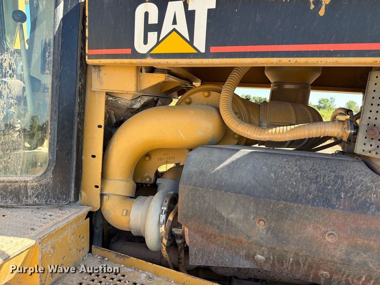 image for item FJ0524 1997 Caterpillar D8R dozer