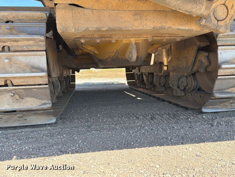 image for item FJ0524 1997 Caterpillar D8R dozer