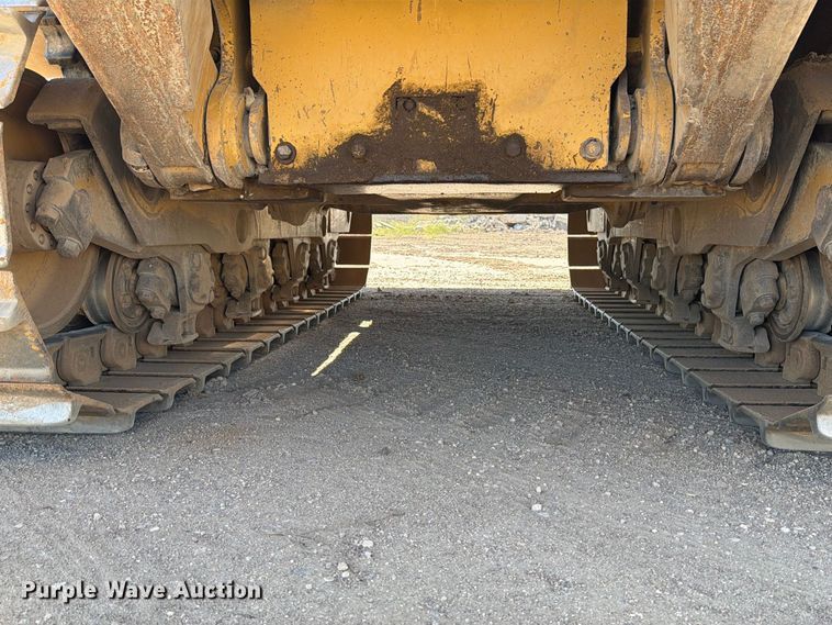 image for item FJ0524 1997 Caterpillar D8R dozer