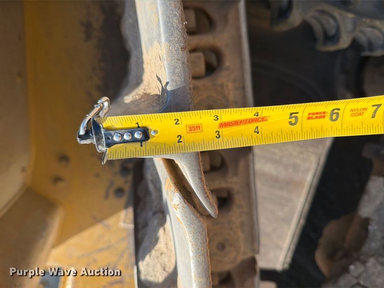image for item FJ0524 1997 Caterpillar D8R dozer