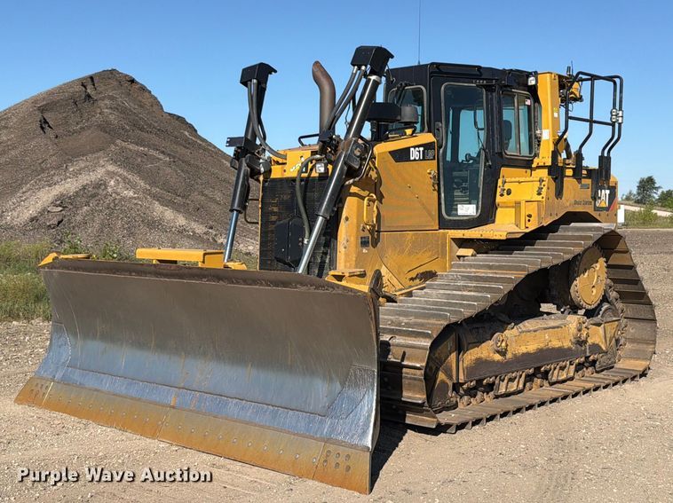 image for item FJ0525 2017 Caterpillar D6T dozer