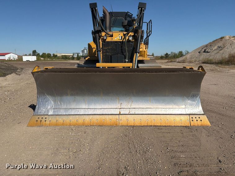 image for item FJ0525 2017 Caterpillar D6T dozer