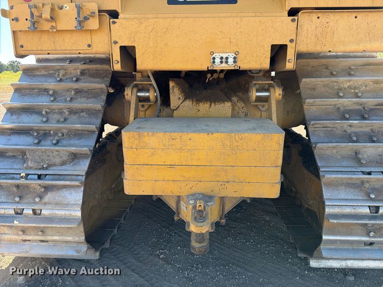 image for item FJ0525 2017 Caterpillar D6T dozer