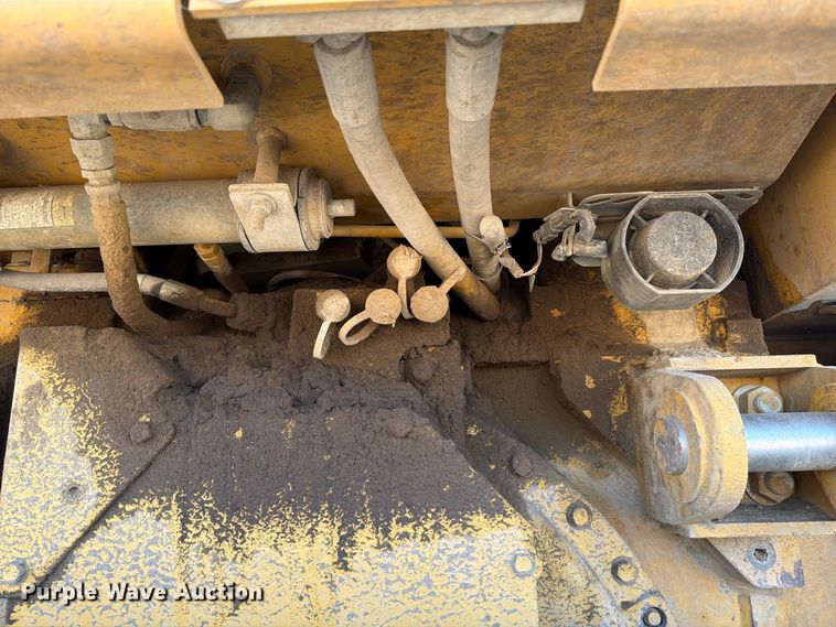 image for item FJ0525 2017 Caterpillar D6T dozer