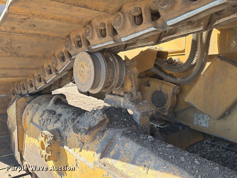 image for item FJ0525 2017 Caterpillar D6T dozer