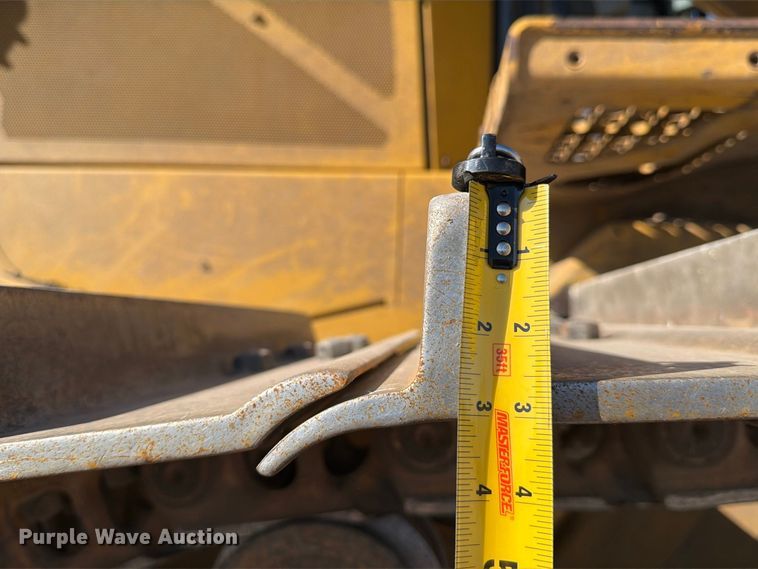 image for item FJ0525 2017 Caterpillar D6T dozer