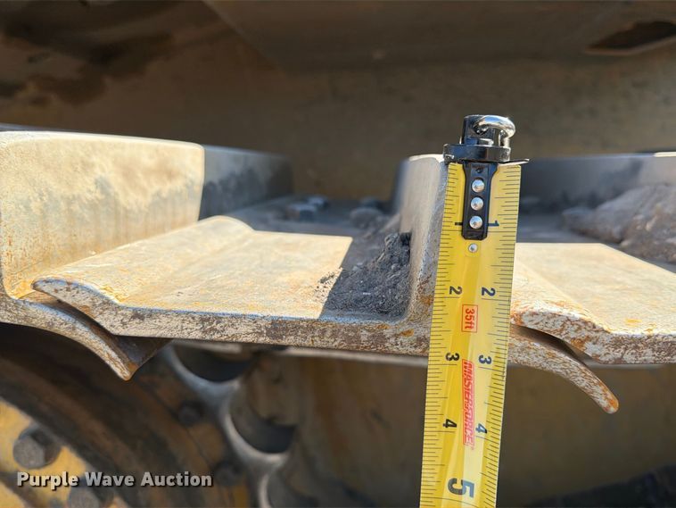 image for item FJ0525 2017 Caterpillar D6T dozer