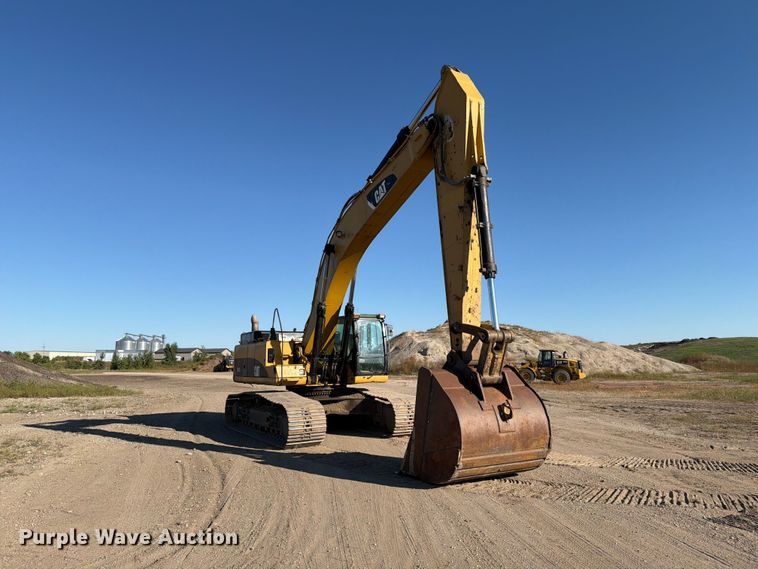 image for item FJ0527 2008 Caterpillar 345D excavator
