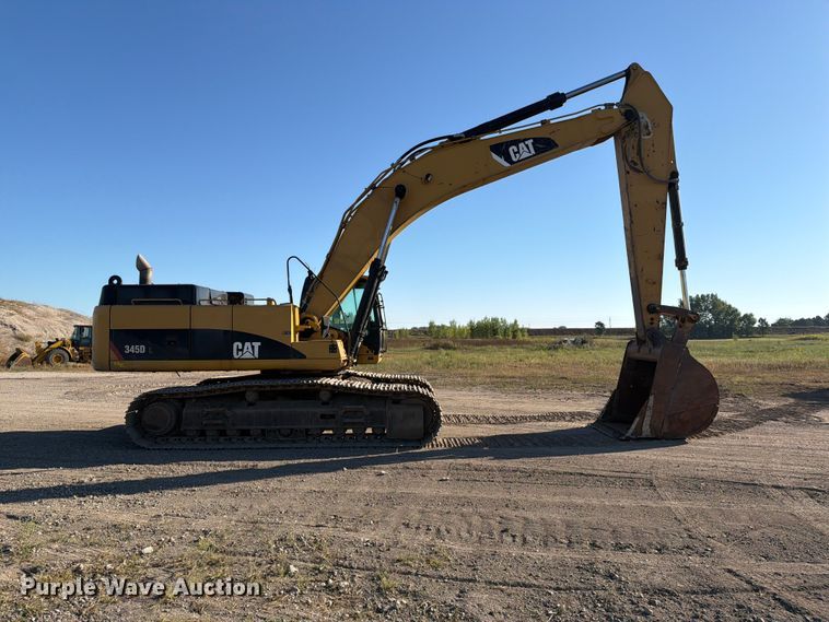 image for item FJ0527 2008 Caterpillar 345D excavator
