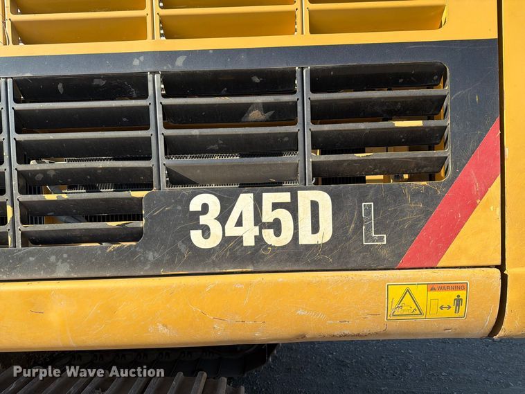 image for item FJ0527 2008 Caterpillar 345D excavator
