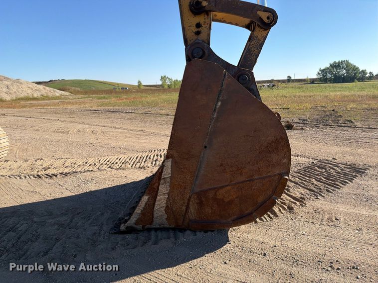 image for item FJ0527 2008 Caterpillar 345D excavator
