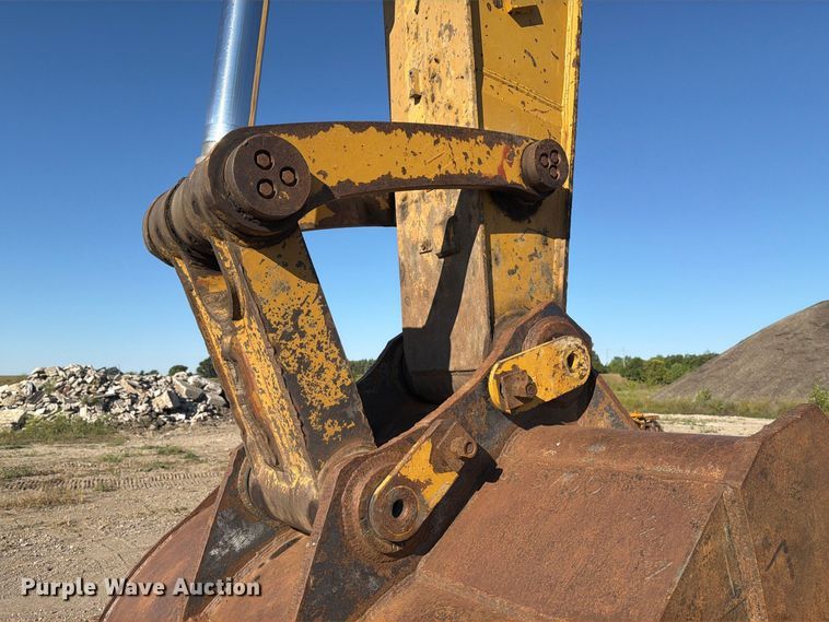 image for item FJ0527 2008 Caterpillar 345D excavator