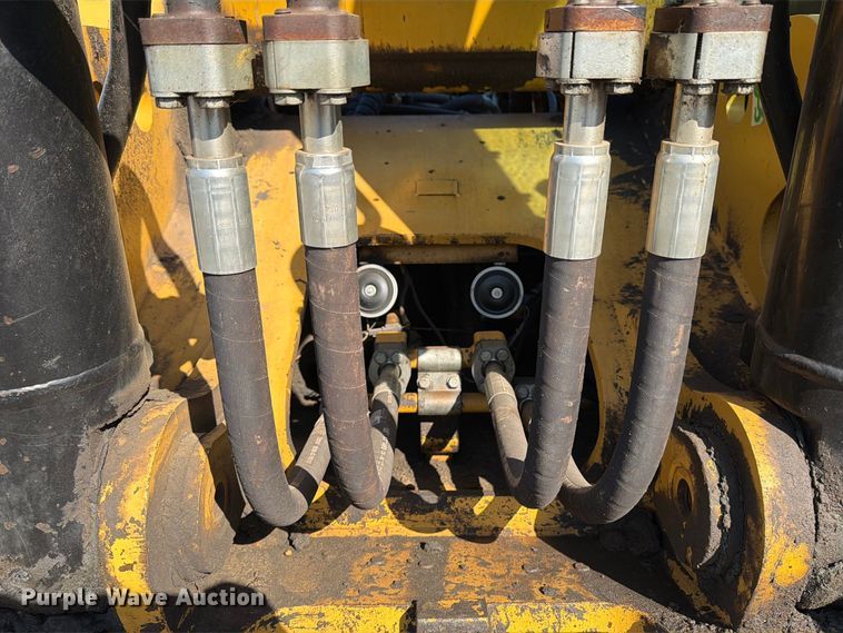 image for item FJ0527 2008 Caterpillar 345D excavator