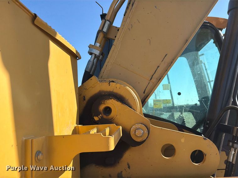 image for item FJ0527 2008 Caterpillar 345D excavator